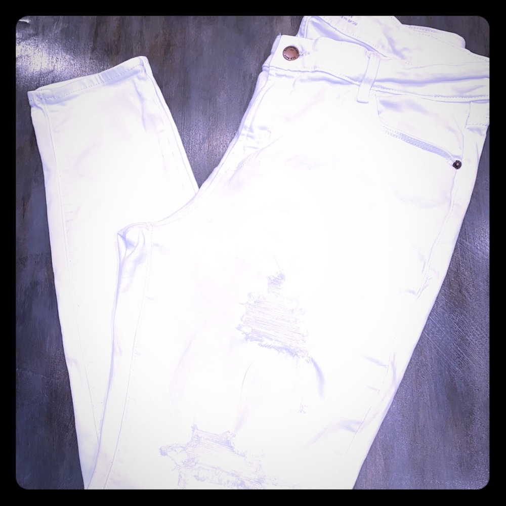 Old Navy Mid-Rise Distressed Rockstar Super Skinny